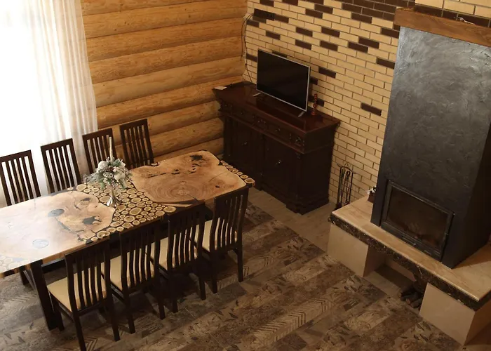 Highland House Podpolzye